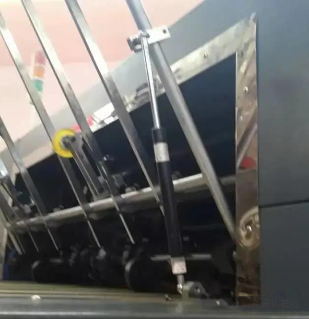 气弹簧使用注意事项5.jpg